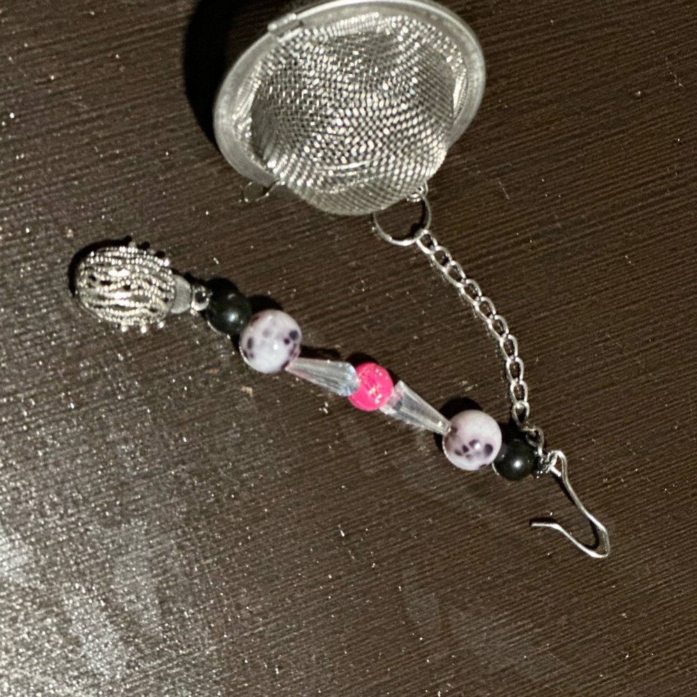 Silver and Black Beaded Tea Infuser